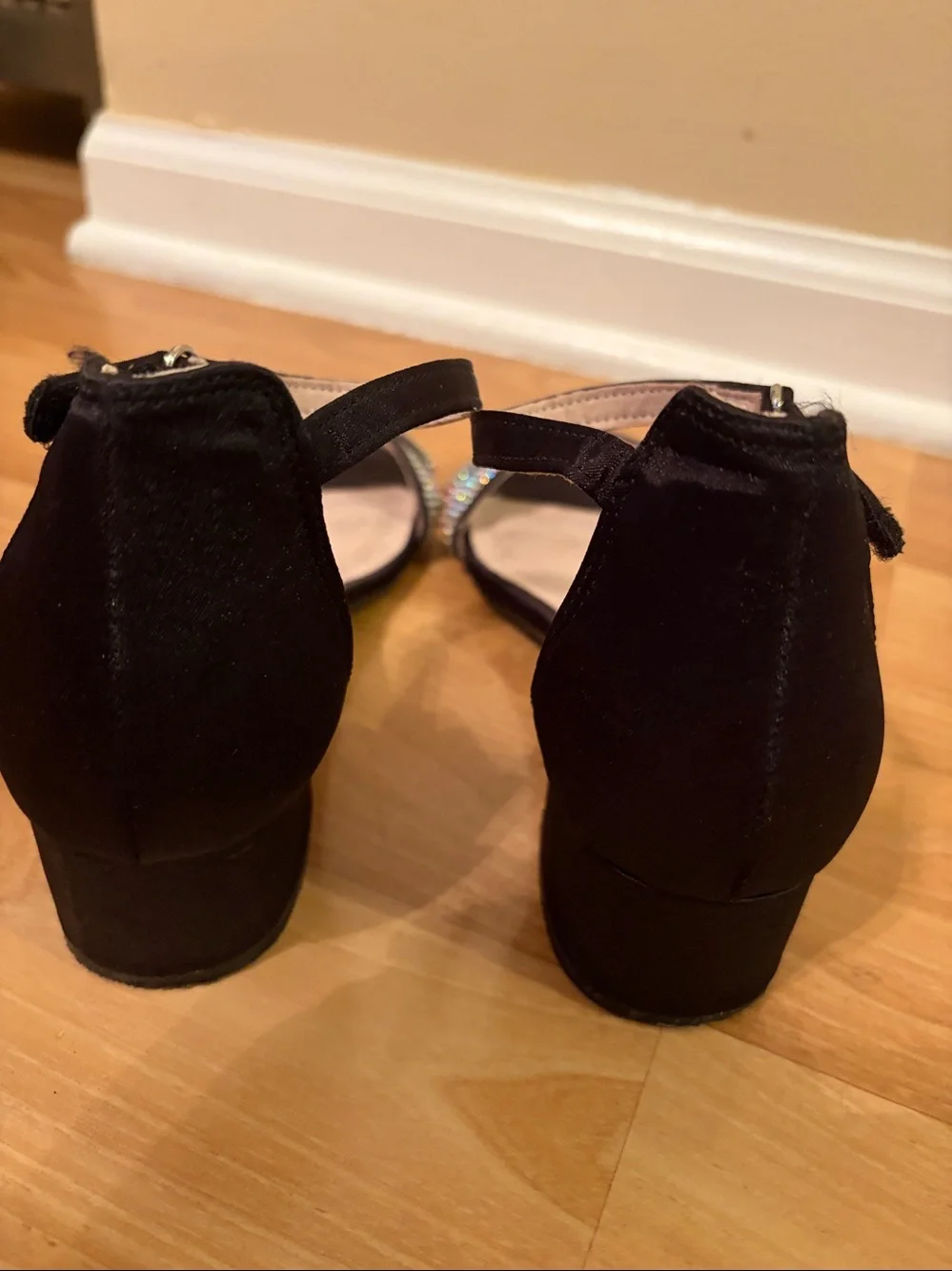 Girls Black Rhinestone Ankle-Strap Block Heel Sandals size 3